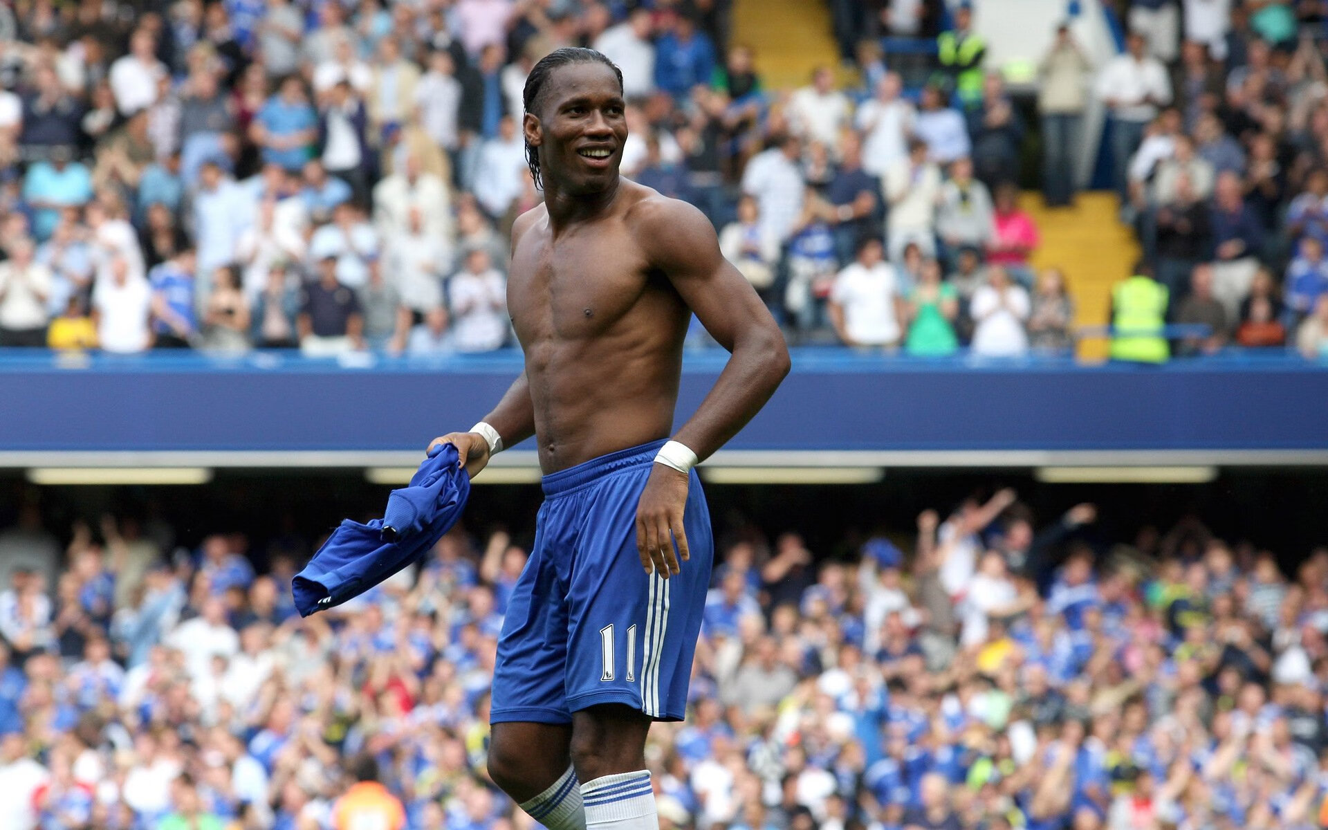 战术智商比拼,技术+策略决定胜负!——现代竞技的制胜法则