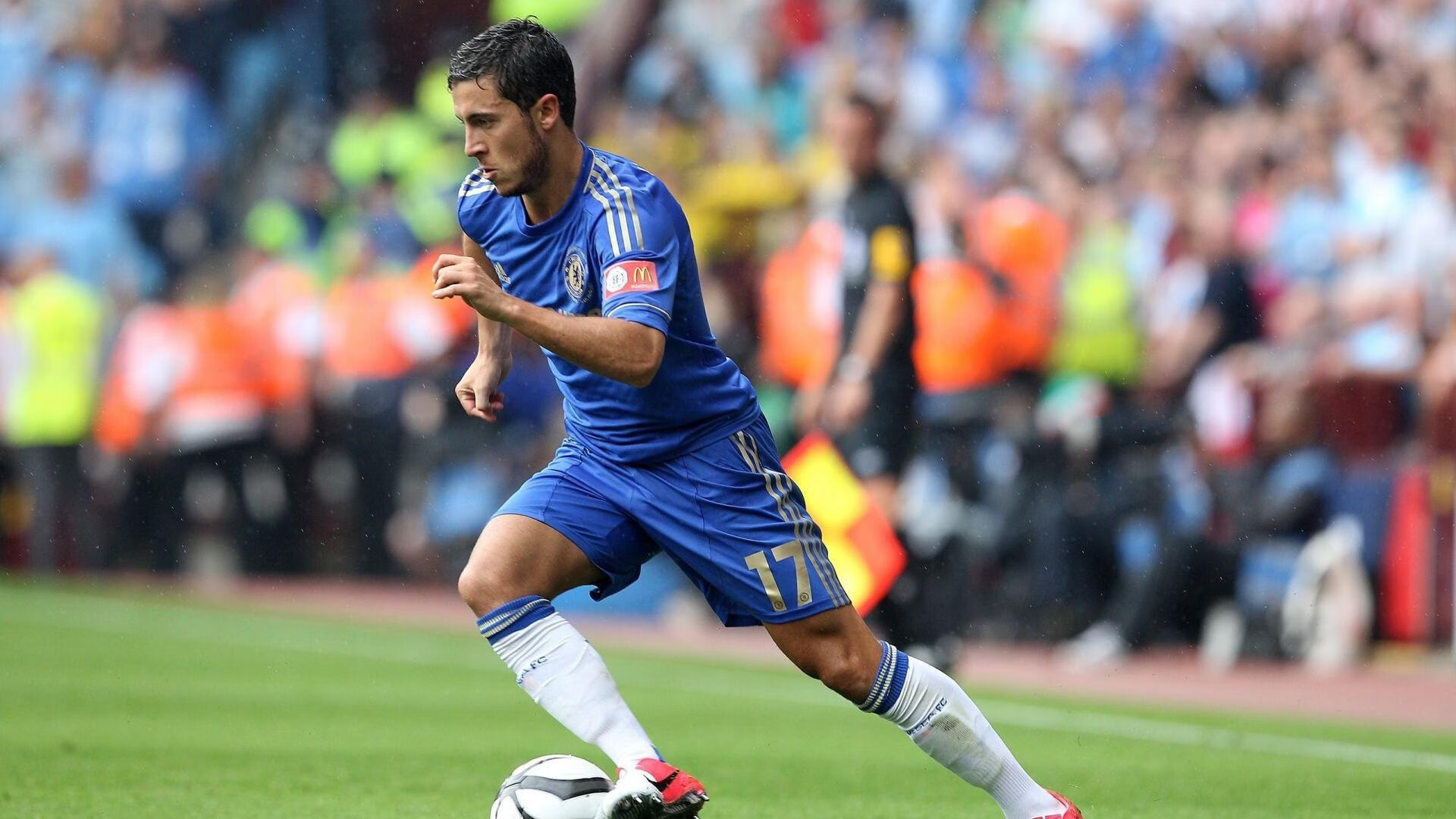 米兰体育网页版登录-切尔西未来之星：四名17岁小将签署职业合同，ziyech切尔西