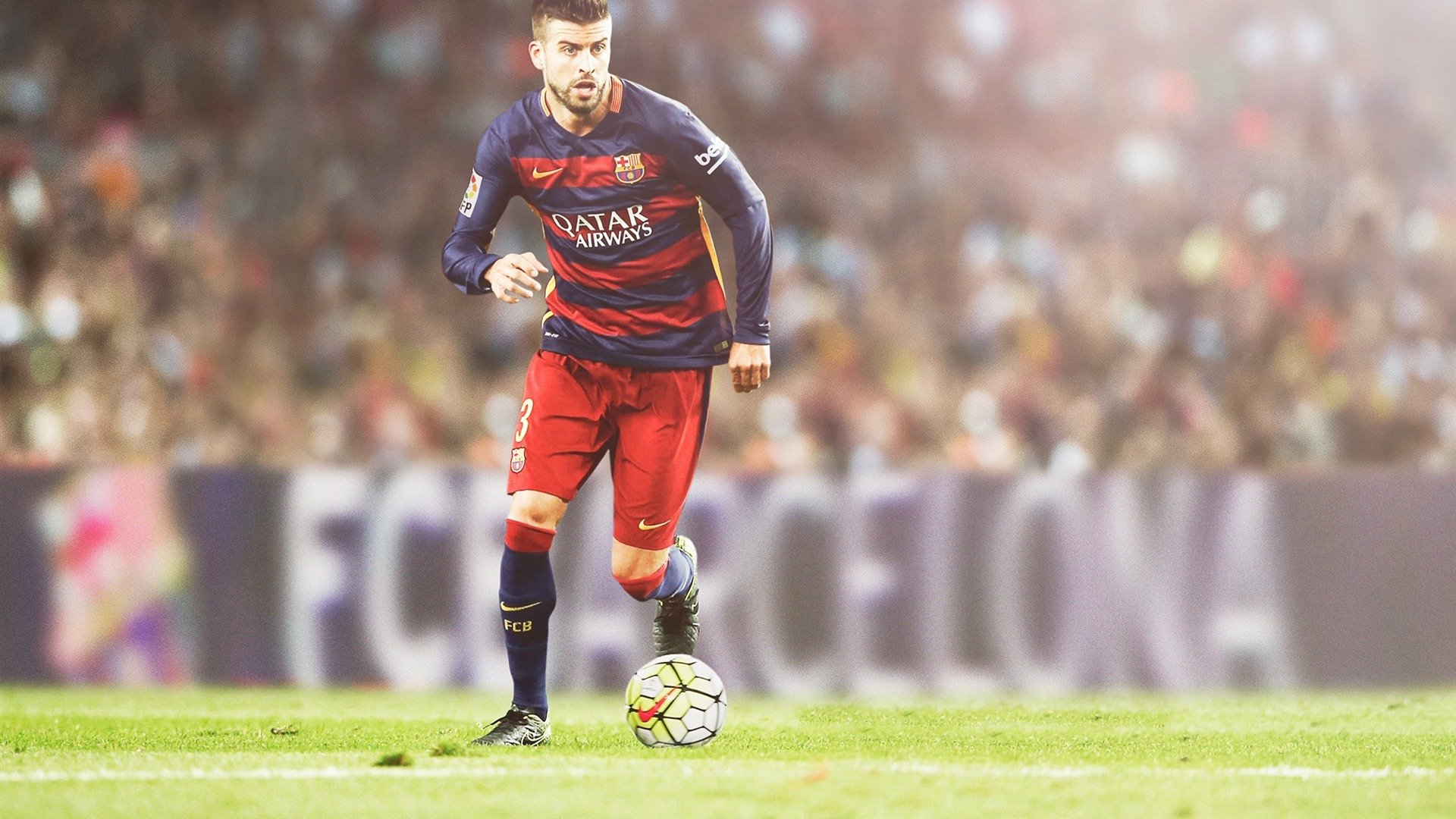 水上乐园“冲浪造浪池原地滑水赛” 平衡与姿态成亮点